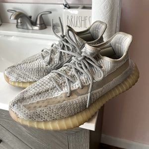 YEEZY BOOST 350 SNEAKERS SIZE 8